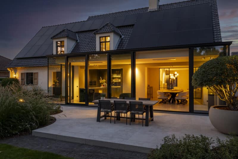 Moderne veranda op maat van Miniflat